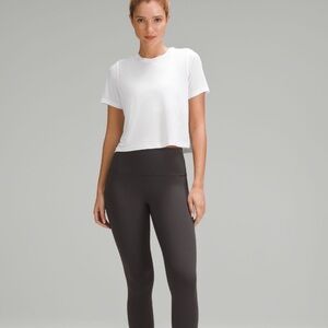 Lululemon waist length tshirt NWOT size 12 Crop Top